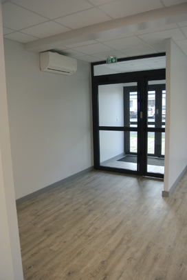 porte accès extérieur