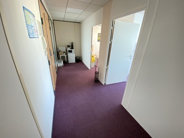 lot 1 - bureau