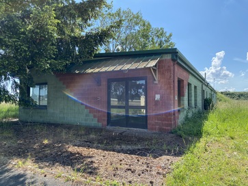 lot 4 - bureau
