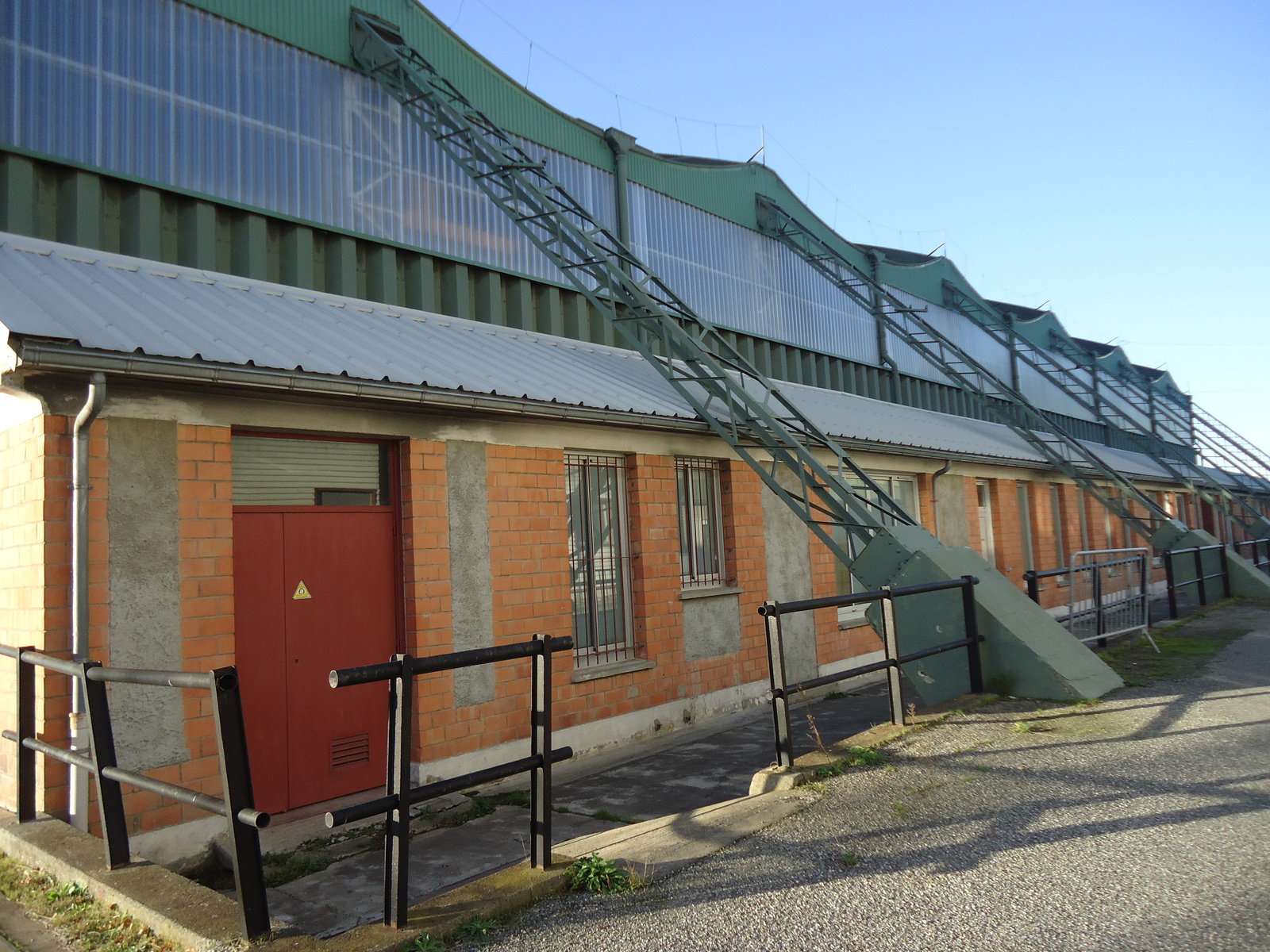 Appenti A06 espace bureaux