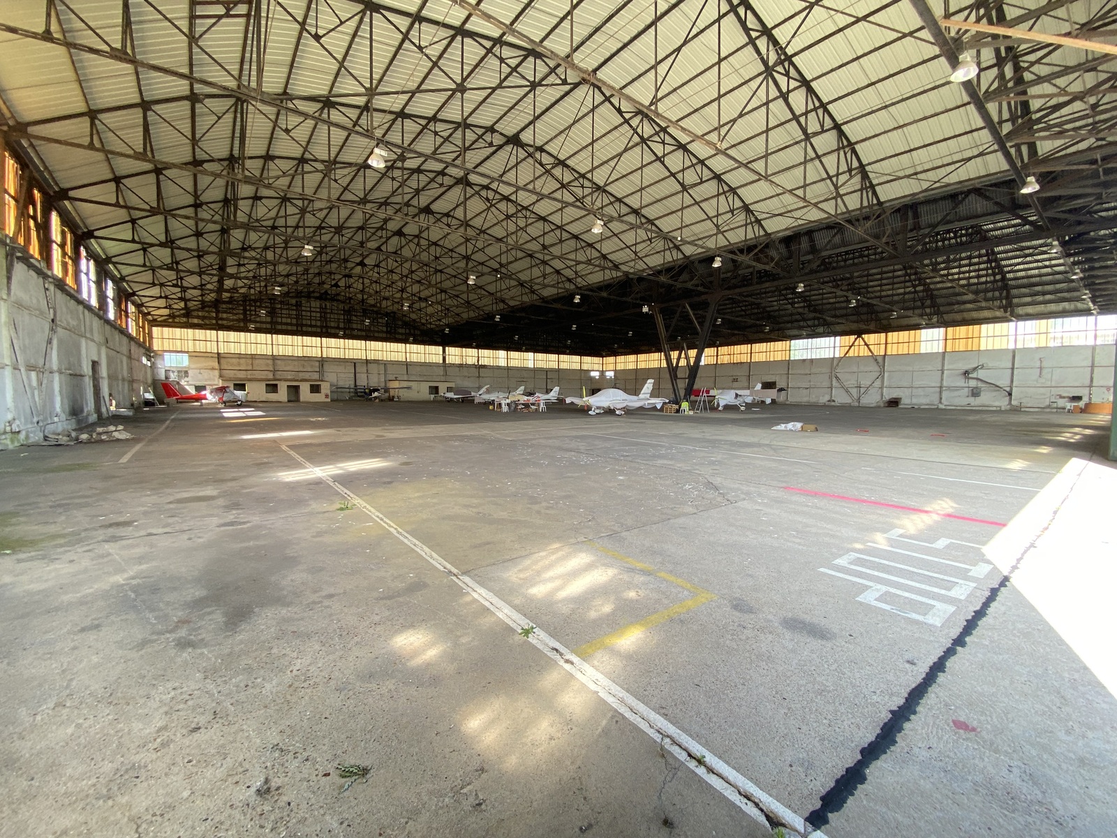 Hangar HM3